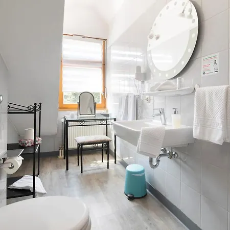 Bluetenhotel Village 3*