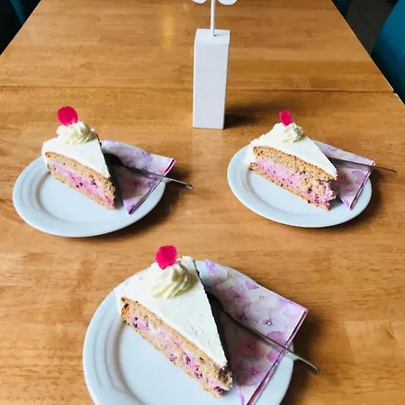 Hotel Bluetenhotel Village 3*