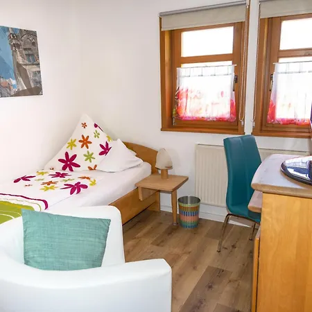 Bluetenhotel Village Hotel Cölbe