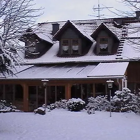Bluetenhotel Village ホテル Marburg