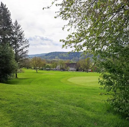 Bluetenhotel Village