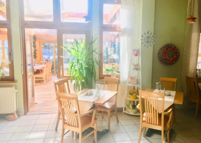 Hotel Bluetenhotel Village 3*