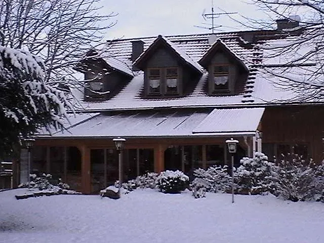 Bluetenhotel Village فندق كُلب