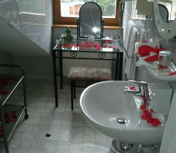 Bluetenhotel Village Hotel 3*